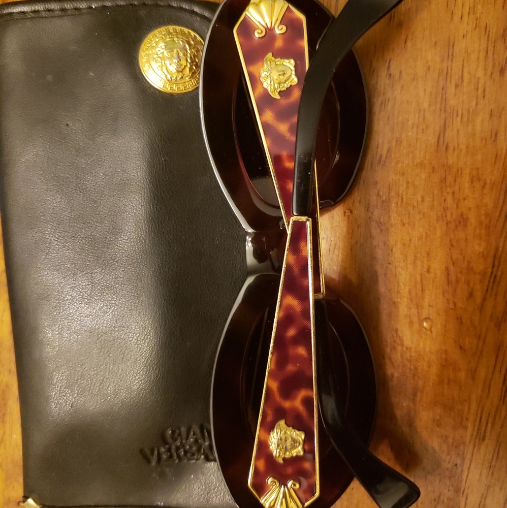 Versace glasses - Picture 2 of 2